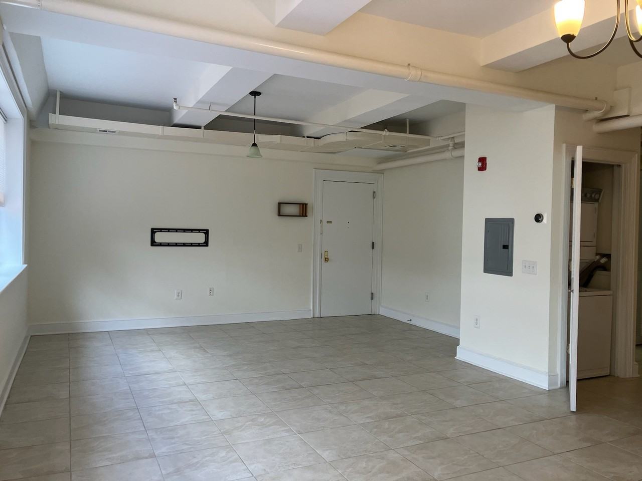300 Communipaw Avenue - Photo 5 of 14
