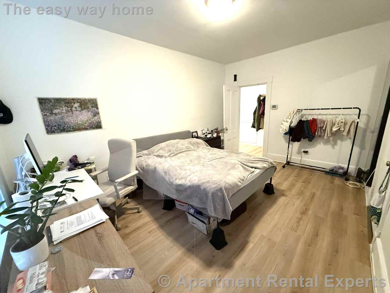 52 Portsmouth St #1 - Photo 6 of 8