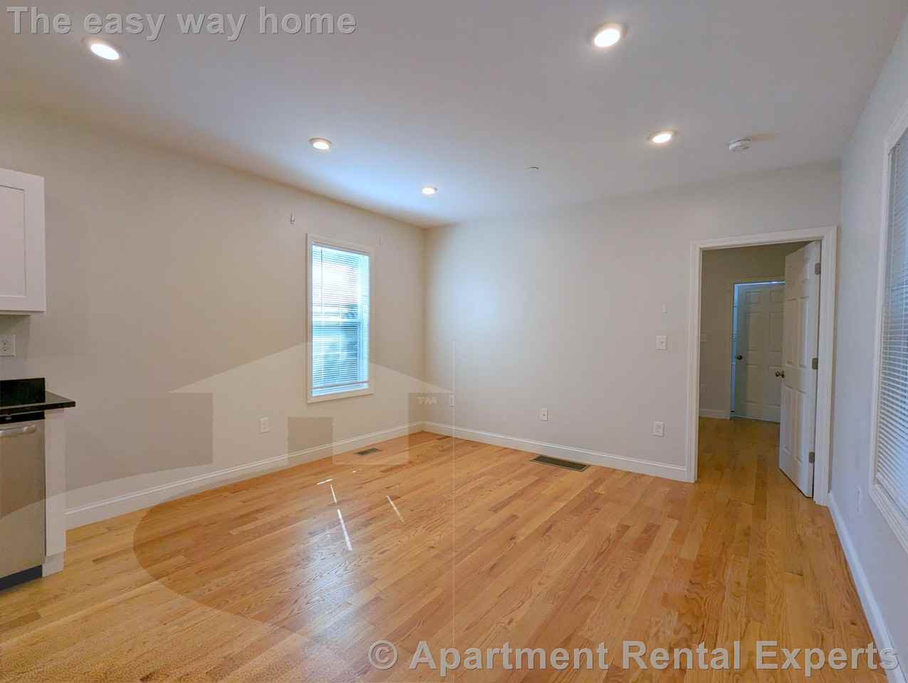 44 Cogswell Ave #3 - Photo 3 of 11