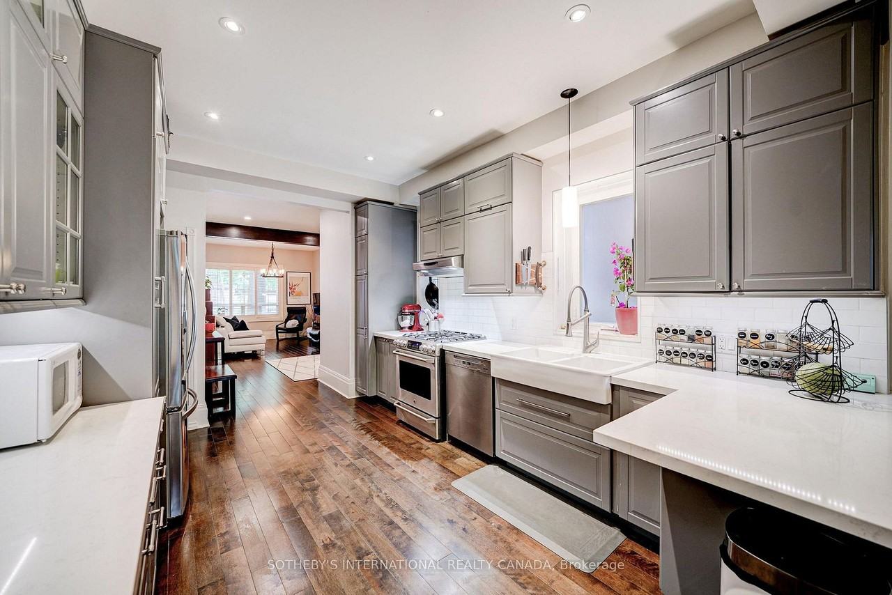 22 Cummings Street - Photo 5 of 34