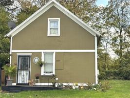 featured image of 4429 Hyde Ave