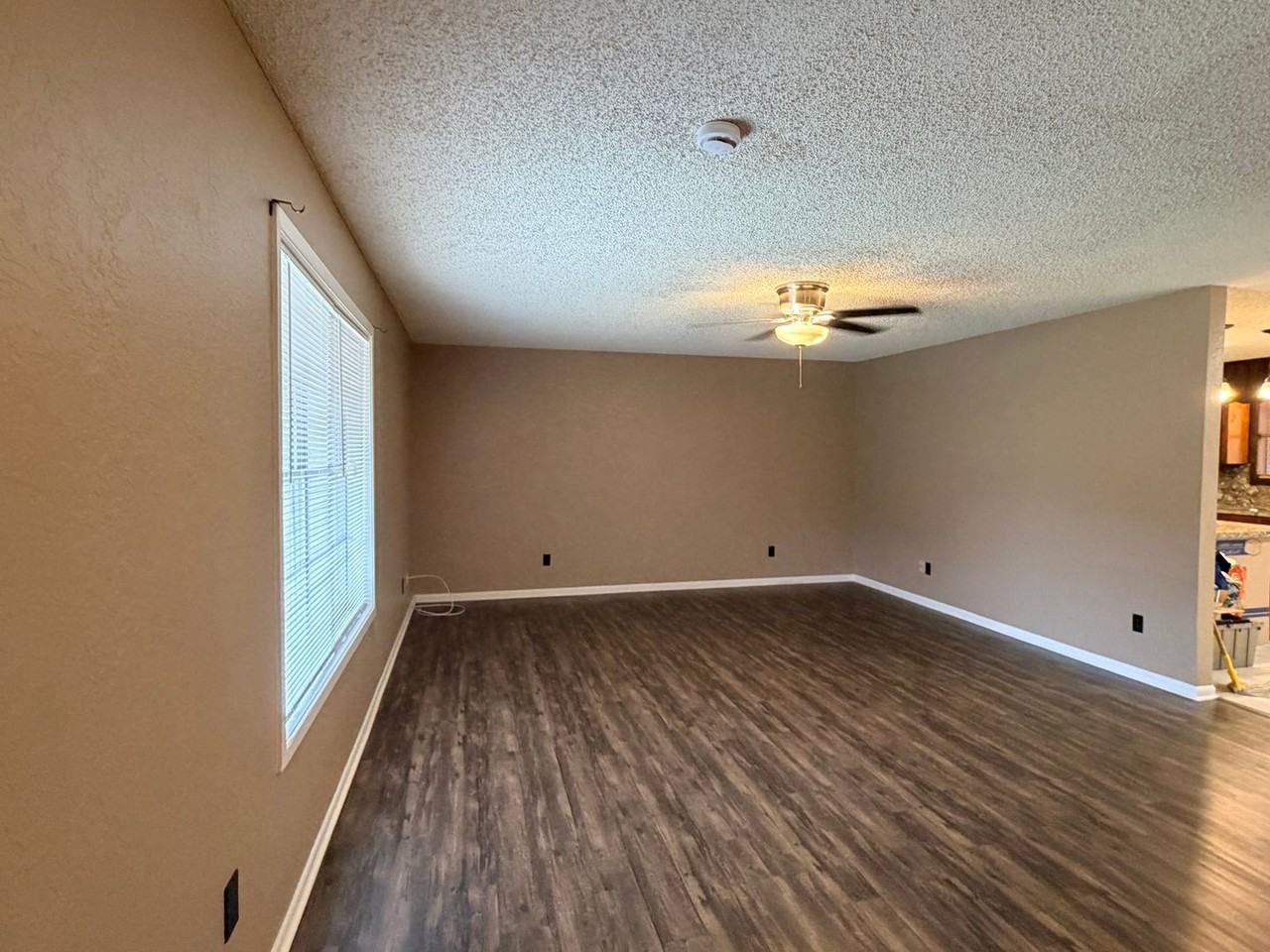 601 Sherwood Dr Apt A - Photo 2 of 10