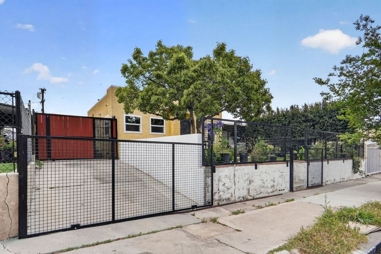 621 Morrison St - Photo 2 of 20