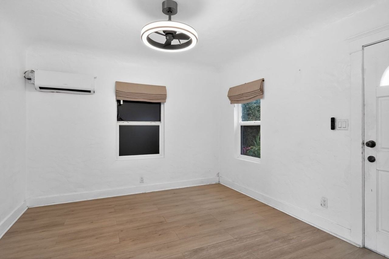 621 Morrison St - Photo 6 of 20