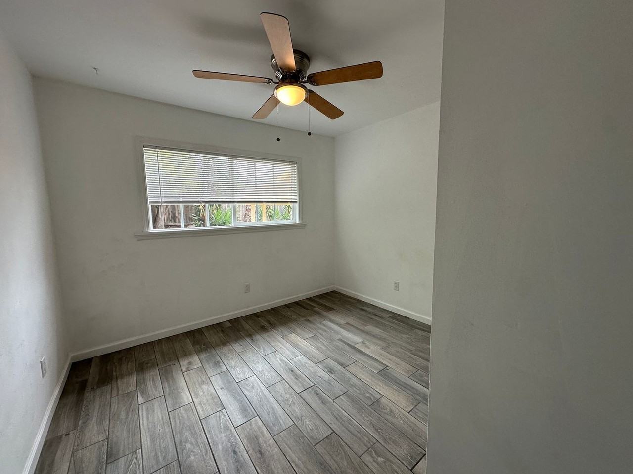 4379 Mount Henry Ave - Photo 7 of 17
