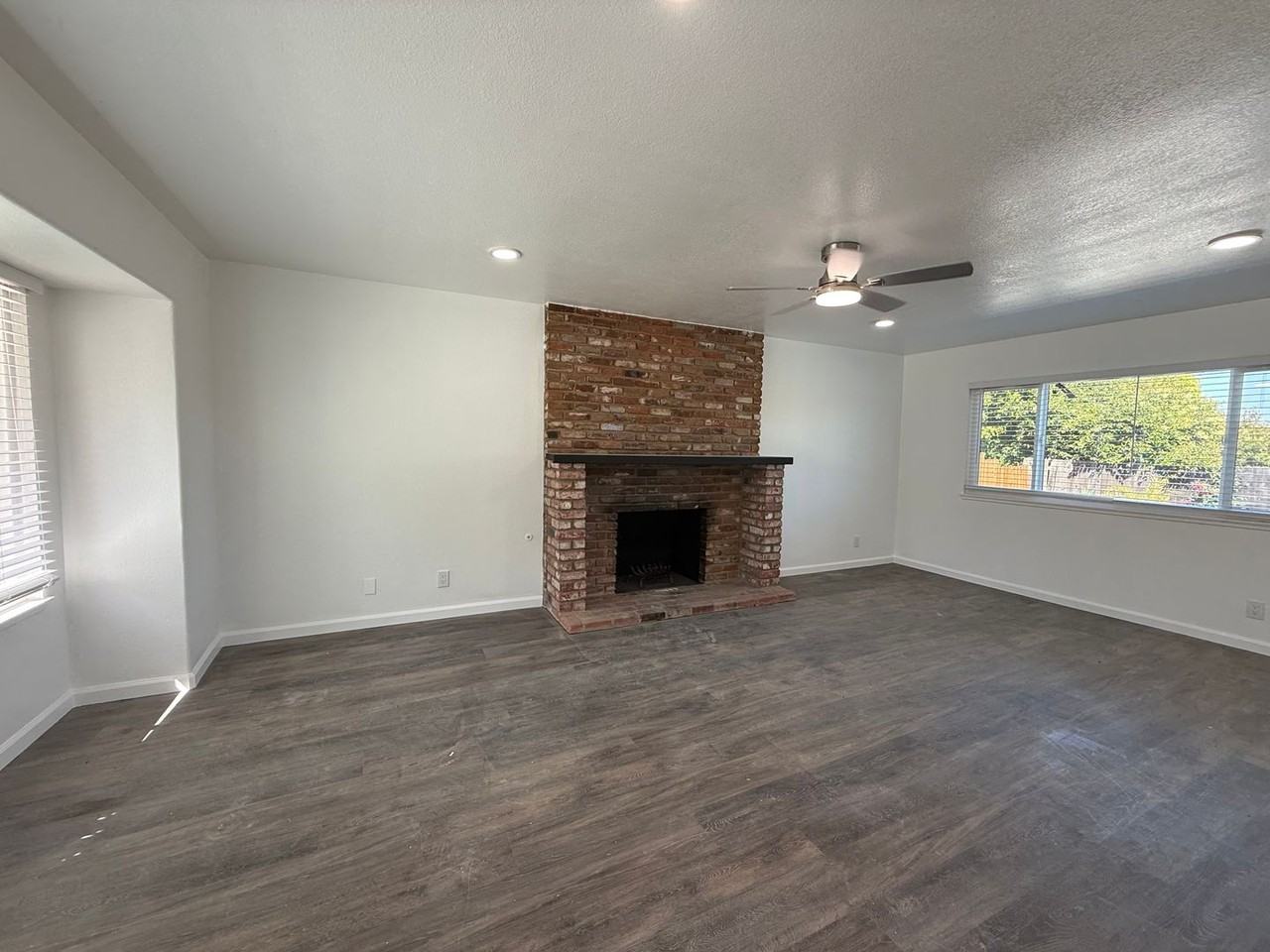 1506 Los Amigos Ave - Photo 3 of 16
