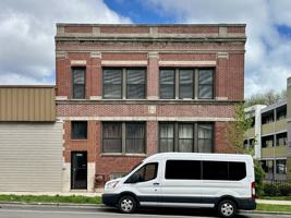 featured image of 1670 W Pratt Blvd #2