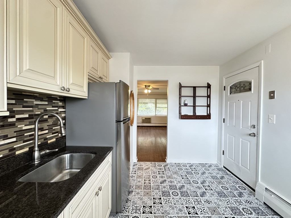 6273 N Cicero Ave #B5 - Photo 6 of 21