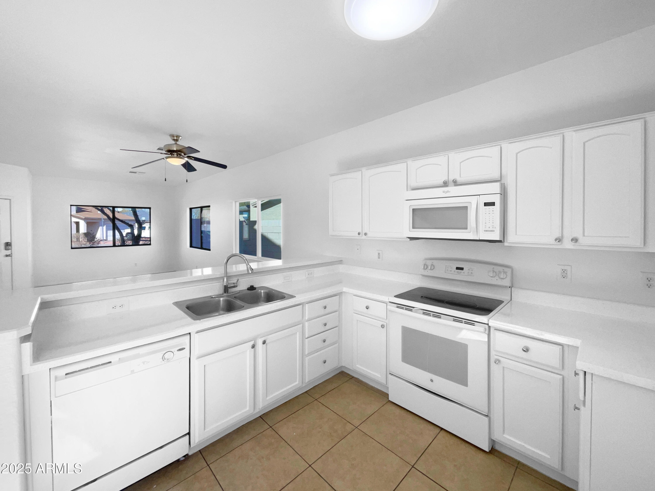 825 E Minton St #NA - Photo 4 of 16