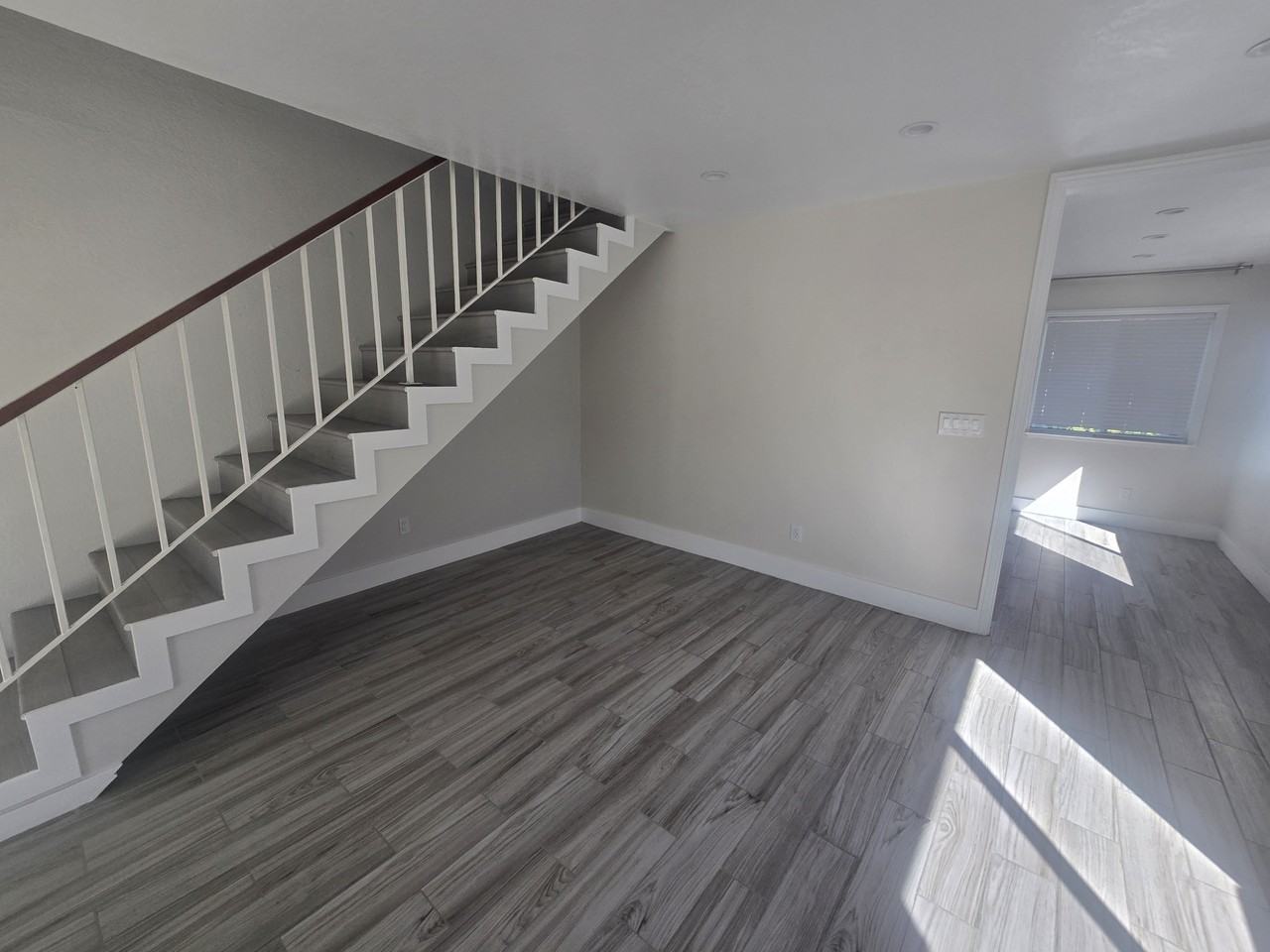 559 Minor Ave #NA - Photo 2 of 14