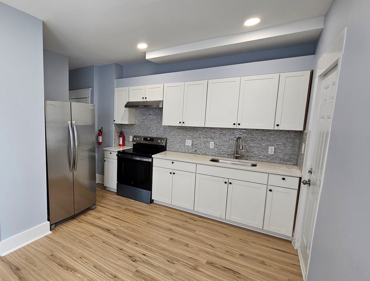 286 Bates St #NA - Photo 3 of 10