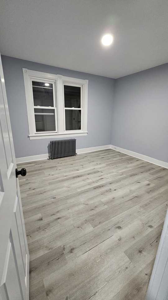 286 Bates St #NA - Photo 7 of 10