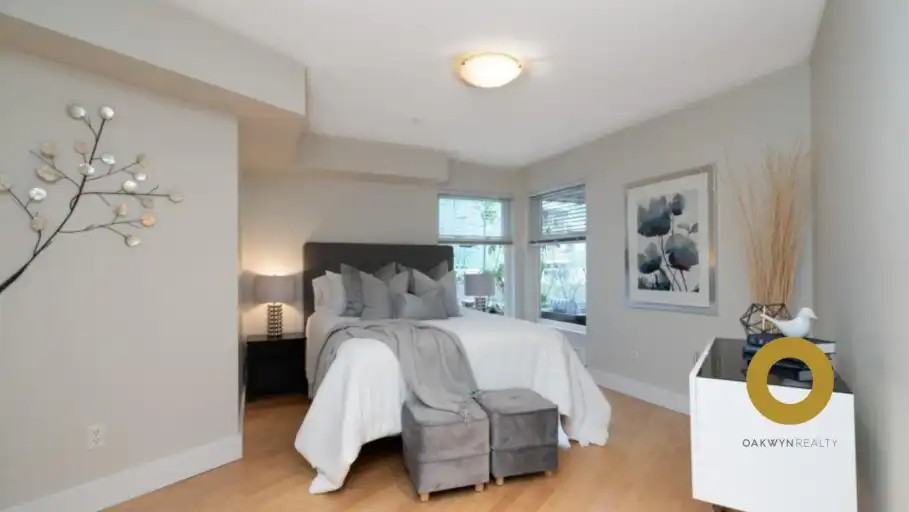 8915 Hudson St #205 - Photo 5 of 11