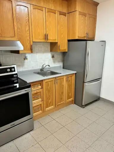 1277 Dundas St W #1 - Photo 5 of 20