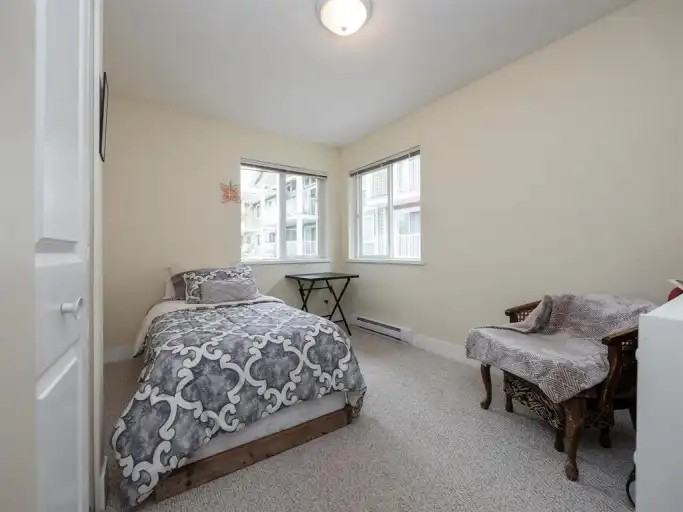 624 Shaw Rd #9 - Photo 5 of 7