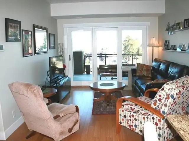 1405 Springhill Dr #1202 - Photo 2 of 8