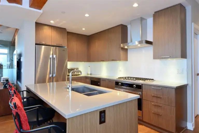 1420 Johnston Rd #406 - Photo 6 of 8