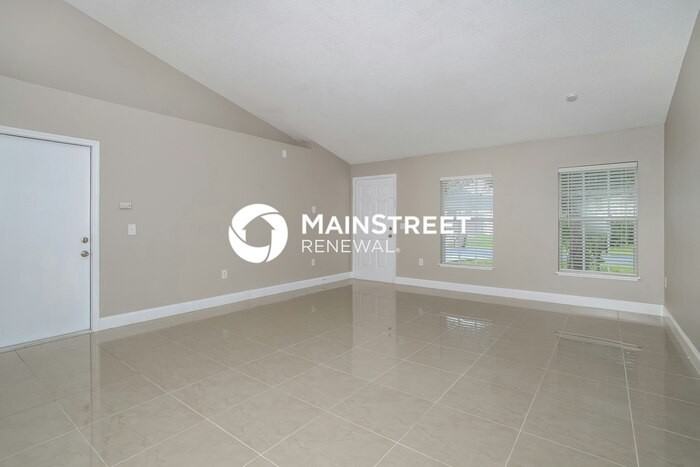1118 Chesterfield Ct - Photo 3 of 16