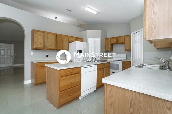 1118 Chesterfield Ct - Photo 6 of 16