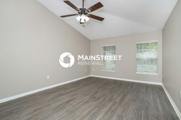 1118 Chesterfield Ct - Photo 7 of 16