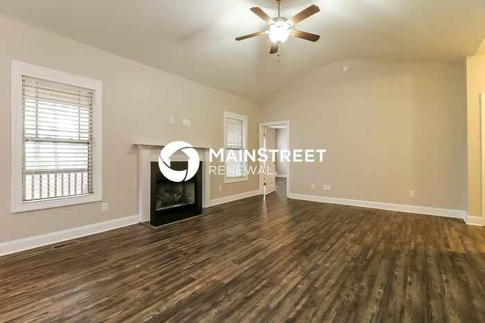 39 Woodlot Dr - Photo 5 of 16