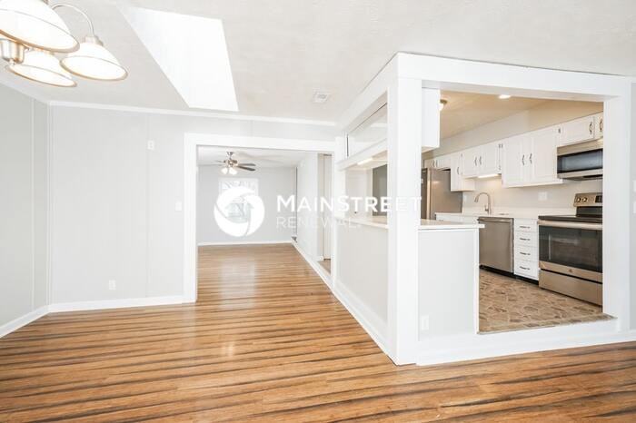 9106 Talitha Dr - Photo 4 of 16