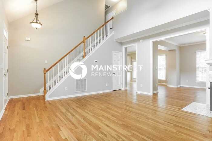 212 Sarazen Dr - Photo 4 of 17