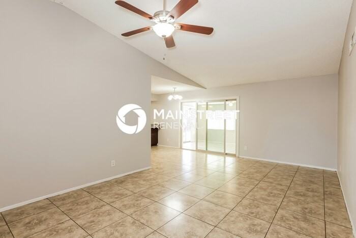 7719 W Clayton Dr - Photo 6 of 16
