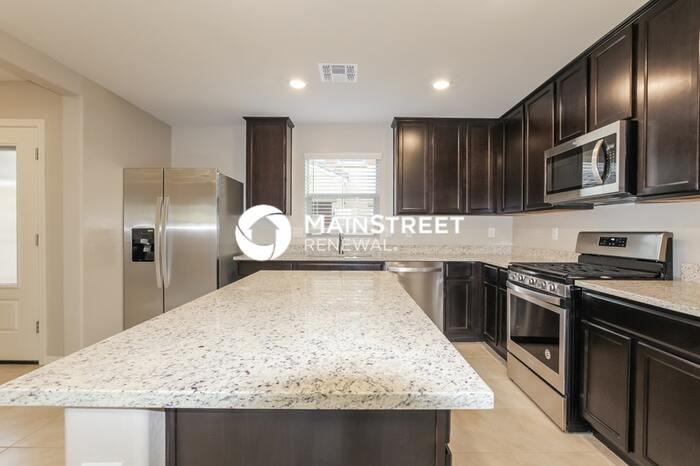 3923 South 82nd Drive - Photo 6 of 17