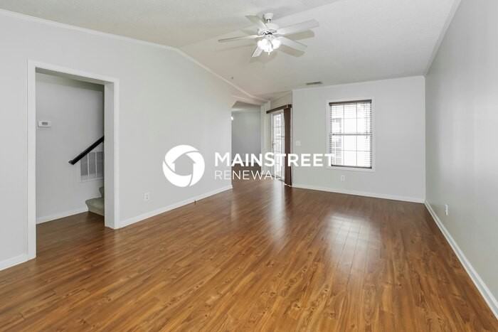 1724 Delmonte Way - Photo 4 of 15