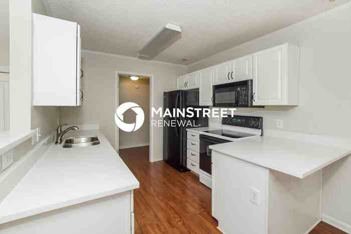 1724 Delmonte Way - Photo 7 of 15