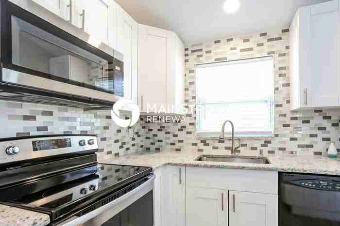8875 Orange Blossom Dr - Photo 7 of 16