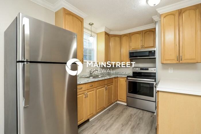 7901 Chester Rd - Photo 7 of 16