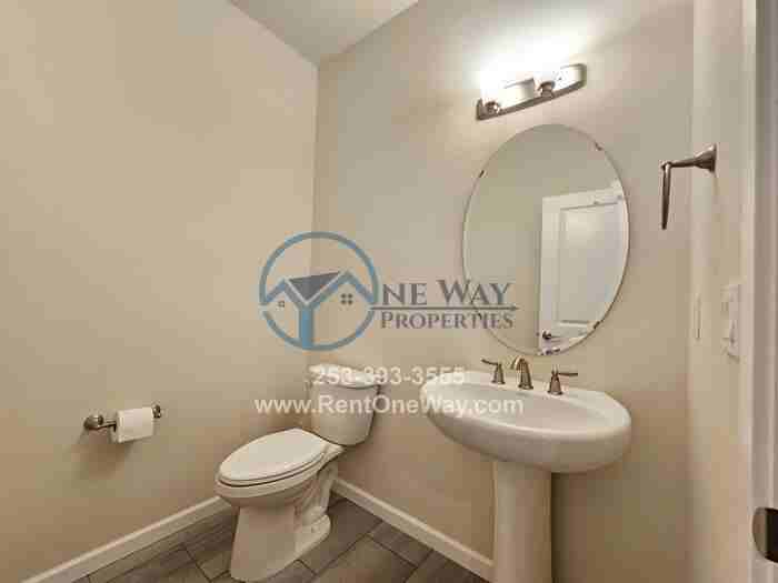 3719 22nd Ave Ne - Photo 7 of 23