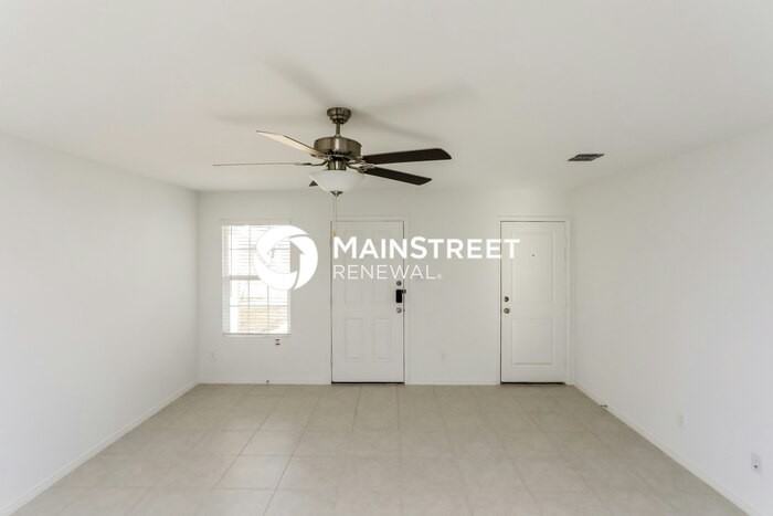 2980 Wallace Wells Ct - Photo 3 of 16