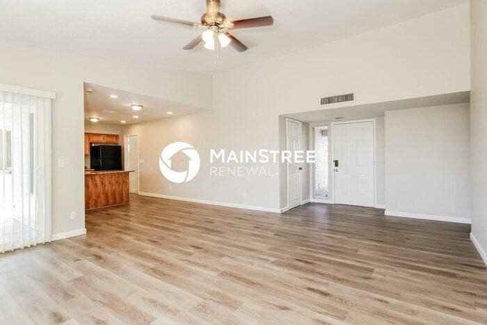 6515 W Sunnyside Dr - Photo 4 of 16