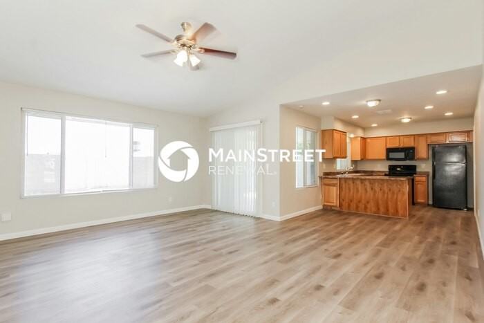 6515 W Sunnyside Dr - Photo 5 of 16