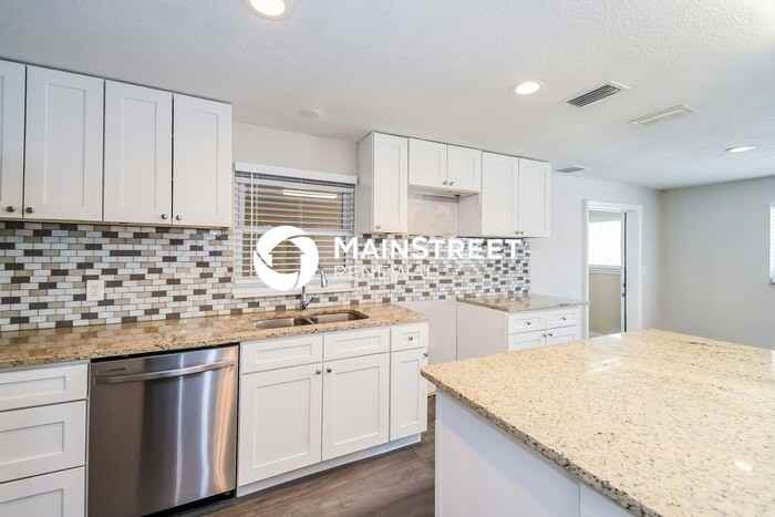 468 Alsey Dr - Photo 6 of 16