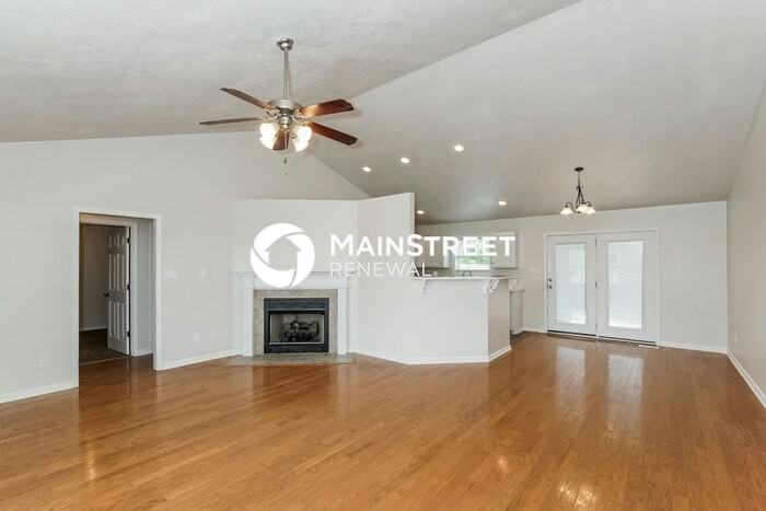 1201 Fox Ridge Dr - Photo 6 of 17