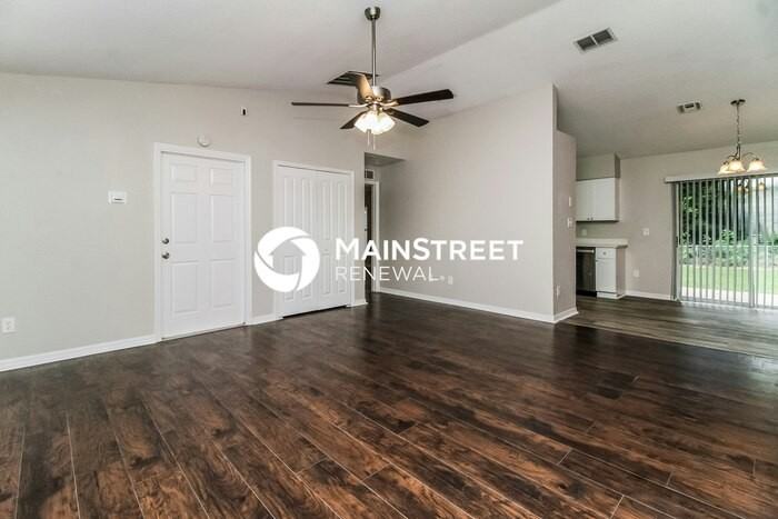 1476 Old Apopka Rd - Photo 4 of 16