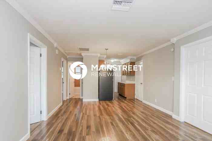 239 93rd Ave N - Photo 3 of 16
