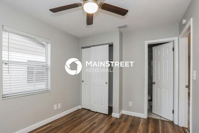 239 93rd Ave N - Photo 7 of 16