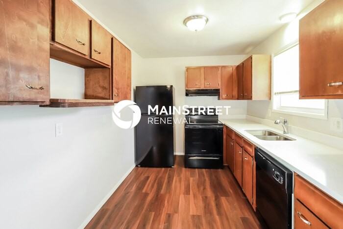 1527 Nw 67th Ter - Photo 7 of 17