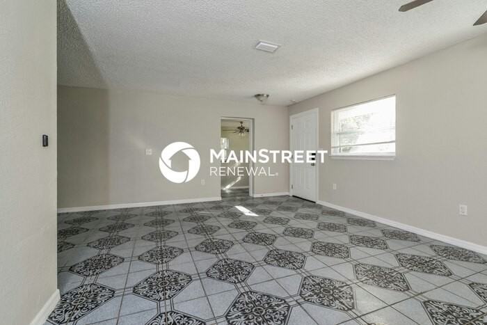 3 E Sandpiper St - Photo 3 of 16