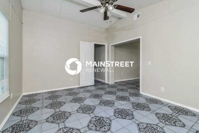3 E Sandpiper St - Photo 5 of 16