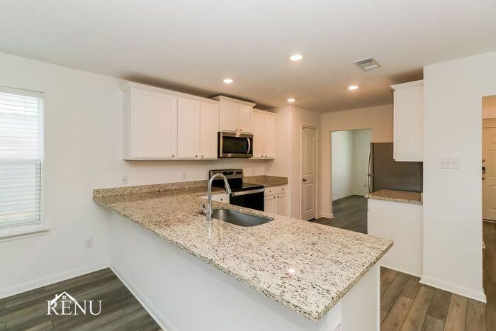 14117 Hacienda Estates Dr - Photo 2 of 18
