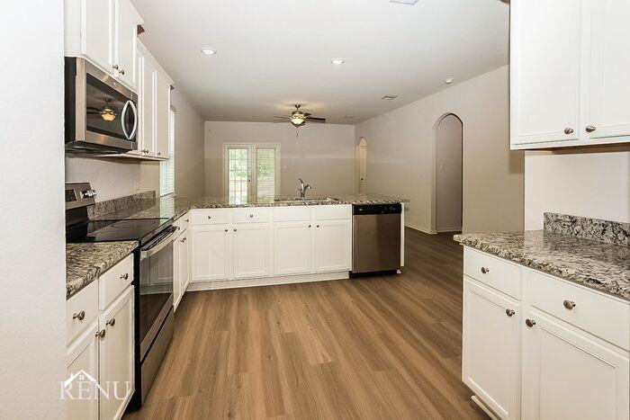 10547 Copper Ridge Dr - Photo 2 of 18