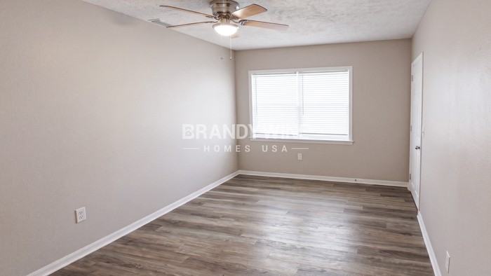 2610 E Annie St - Photo 4 of 20