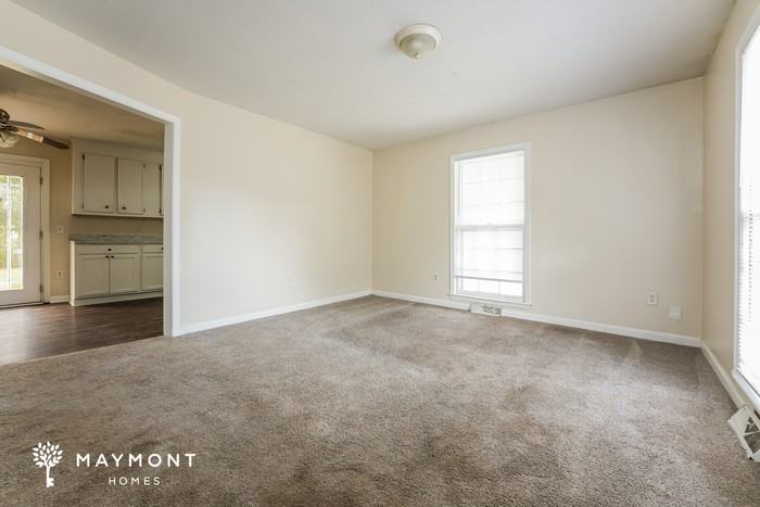 150 Keenan Ave - Photo 5 of 15