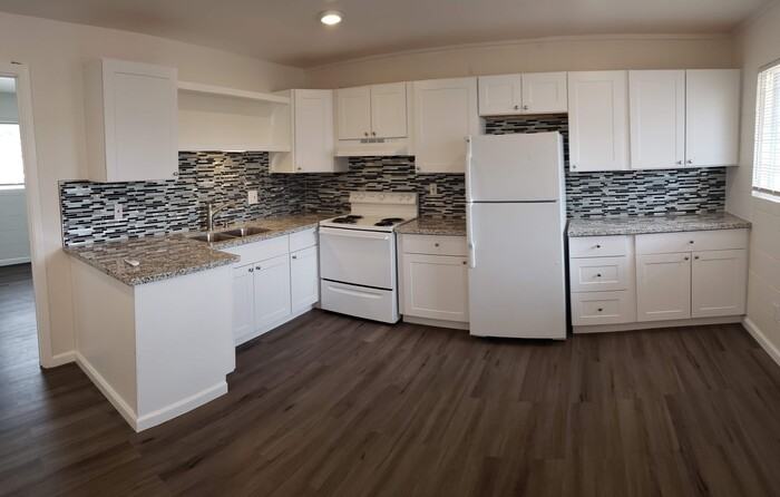 340 Cheney St #C - Photo 6 of 7